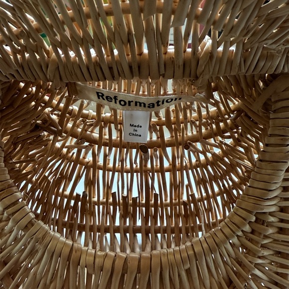 Reformation Natural Woven Clutch - Picture 5 of 5